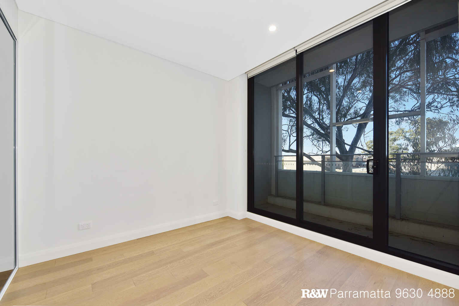 A107/29 East Street Granville