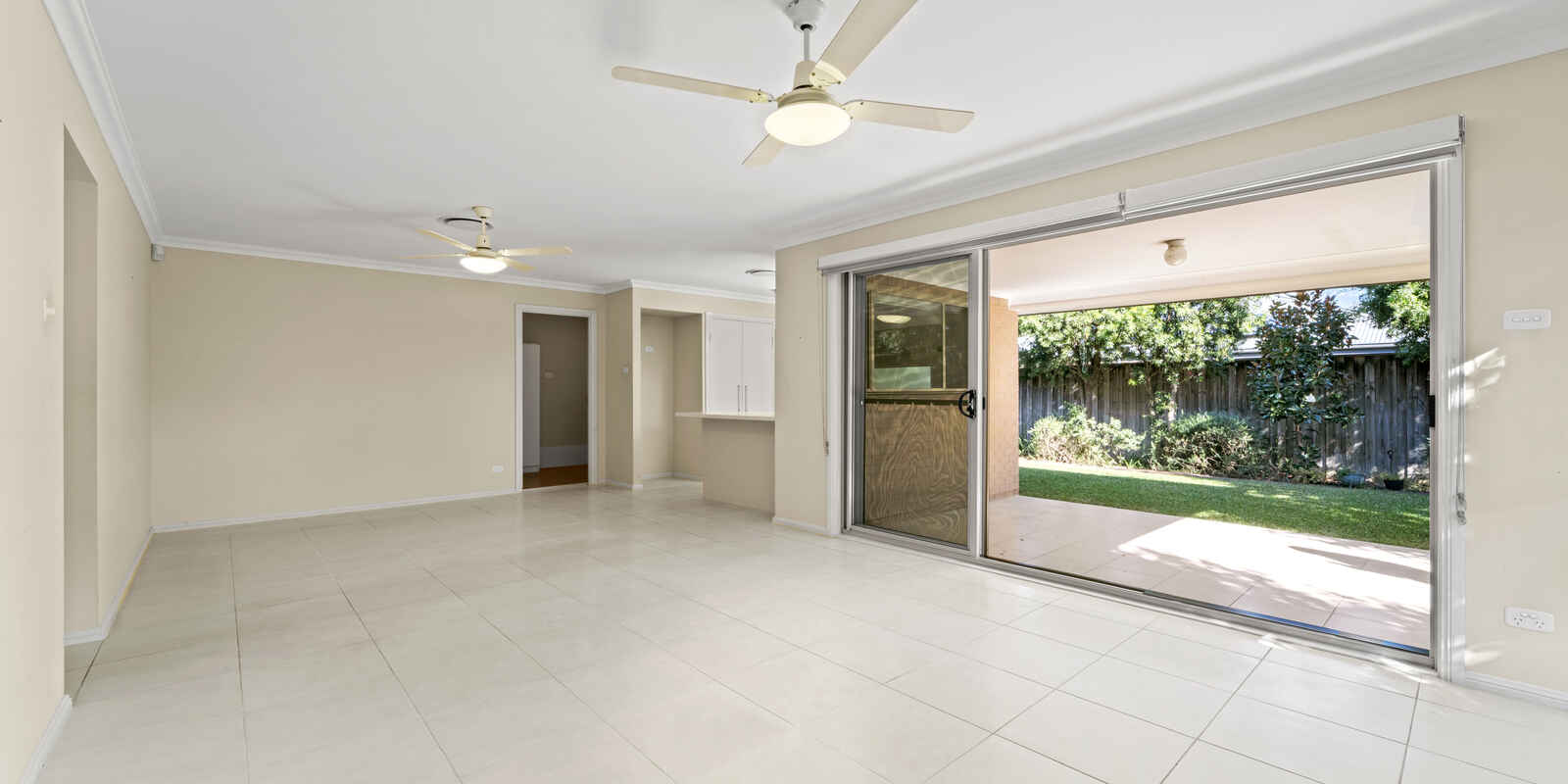 21 Lakeview Drive Cranebrook