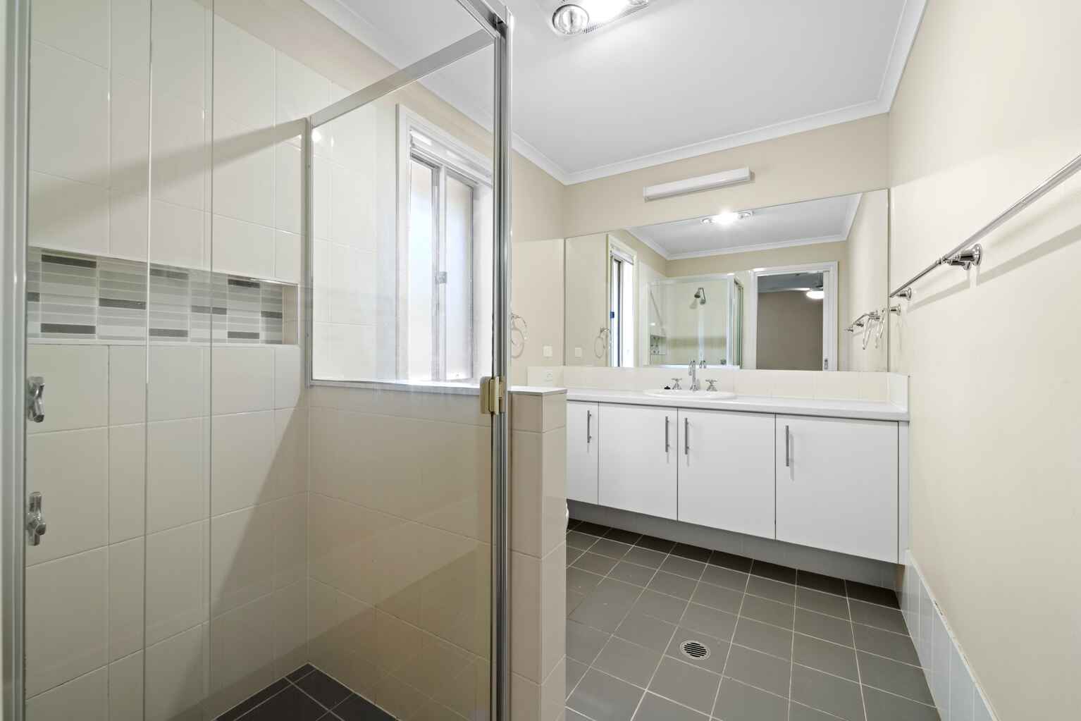 21 Lakeview Drive Cranebrook 21 Lakeview Drive Cranebrook