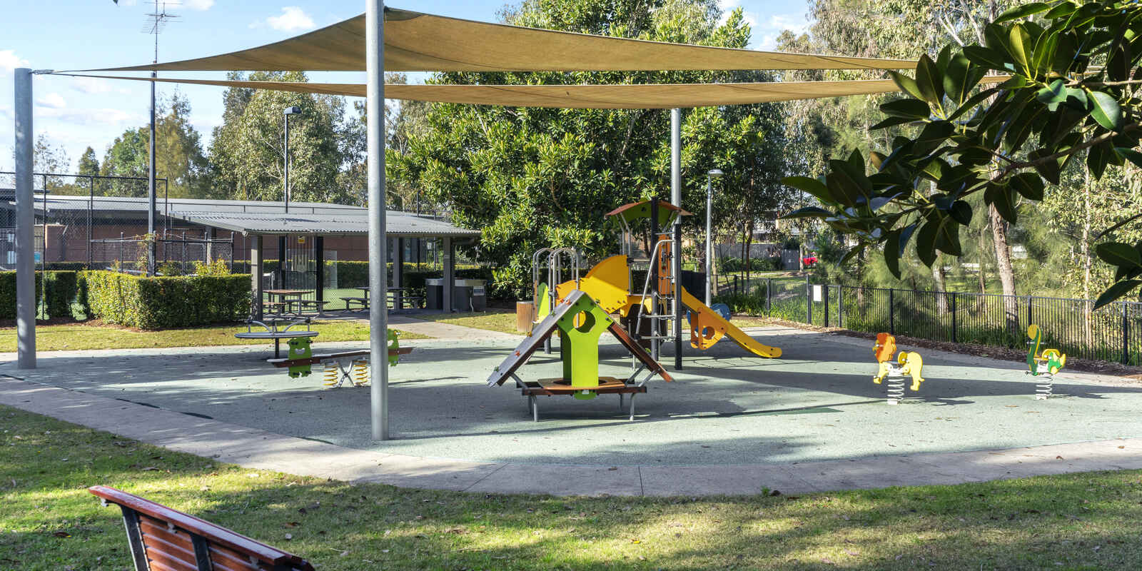 21 Lakeview Drive Cranebrook