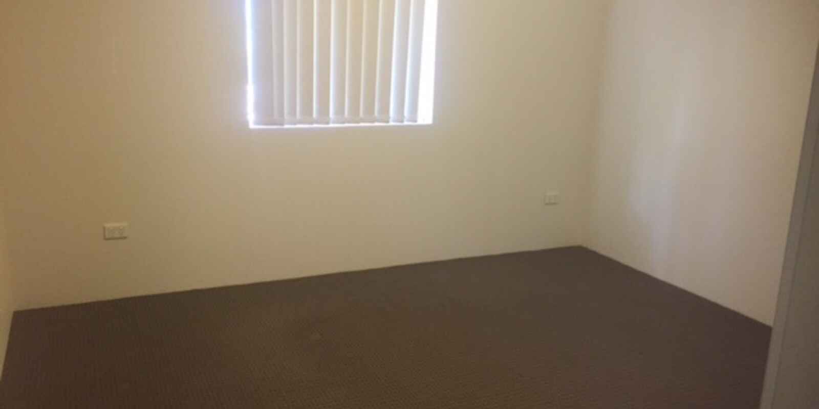 8`/8-10 Queens Road Westmead
