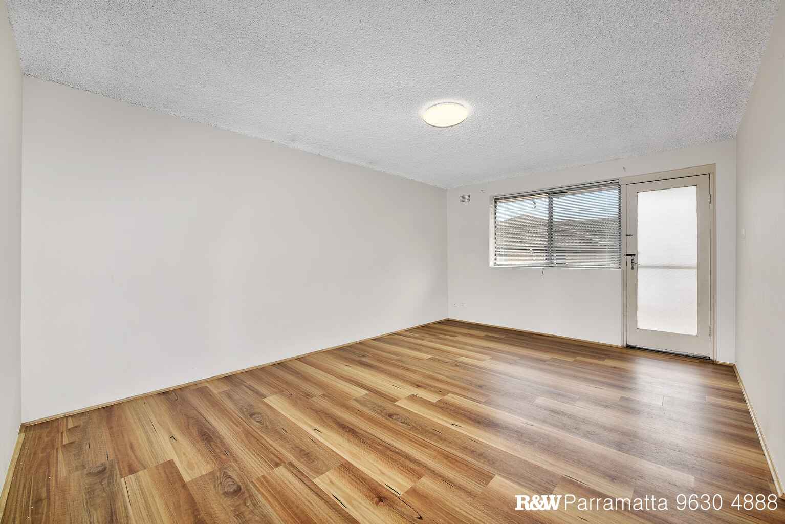 11/19-21 The Trongate Granville 11/19-21 The Trongate Granville