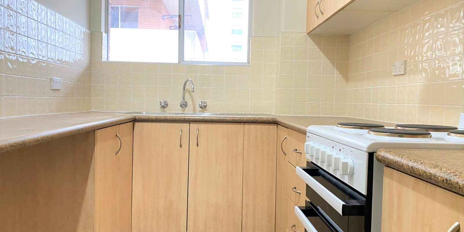 31/128 Maquarie Street Parramatta