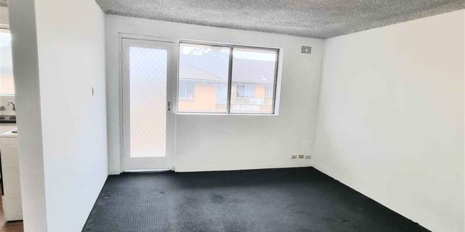 10/19-21 The Trongate Granville 10/19-21 The Trongate Granville