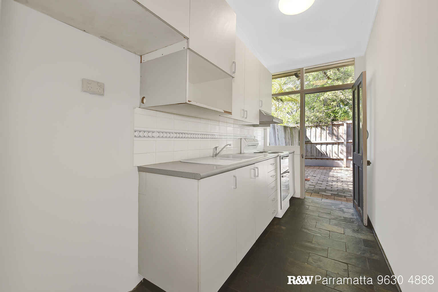 16 Munni Street Newtown