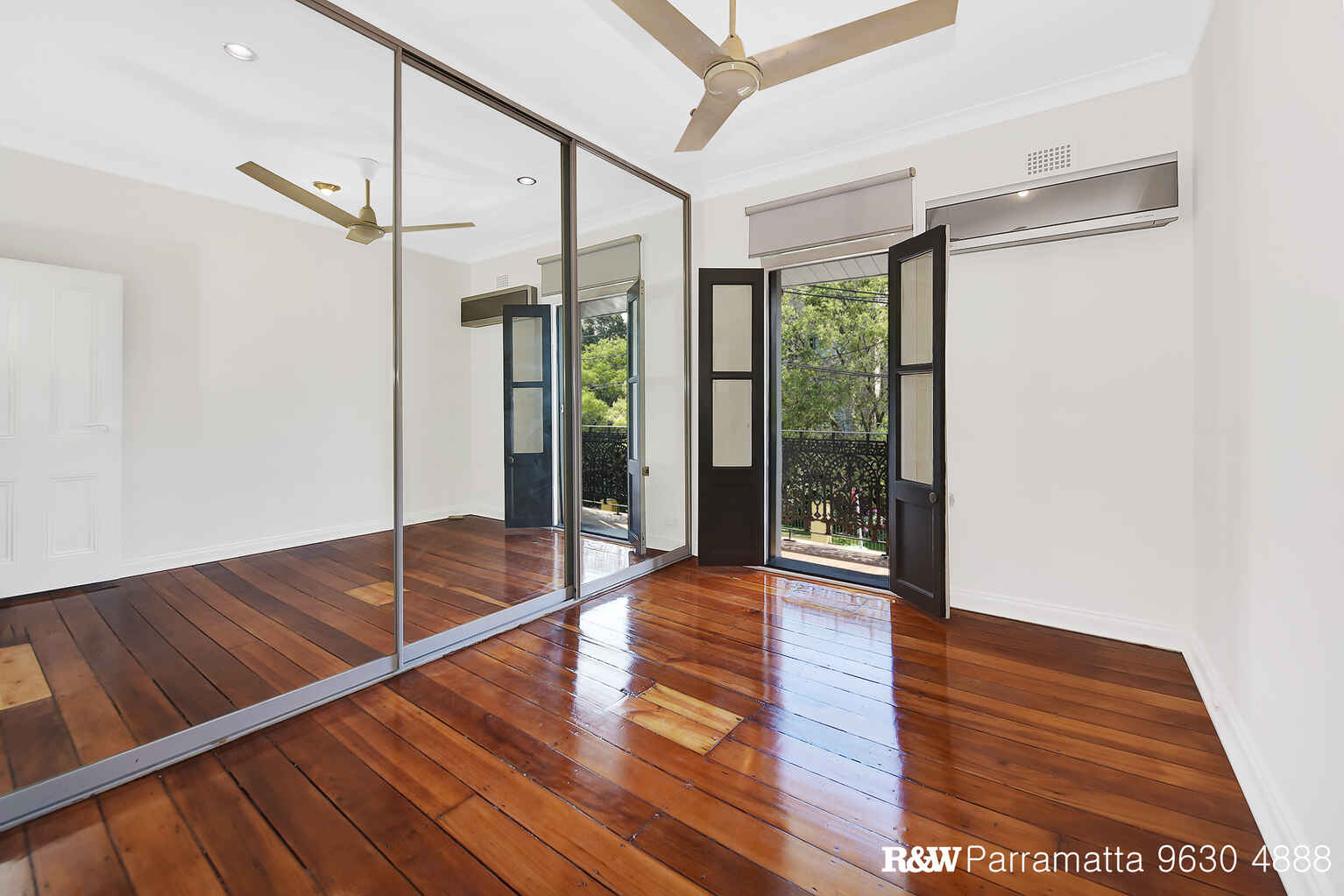 16 Munni Street Newtown