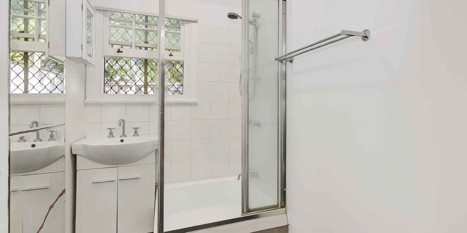 16 Munni Street Newtown