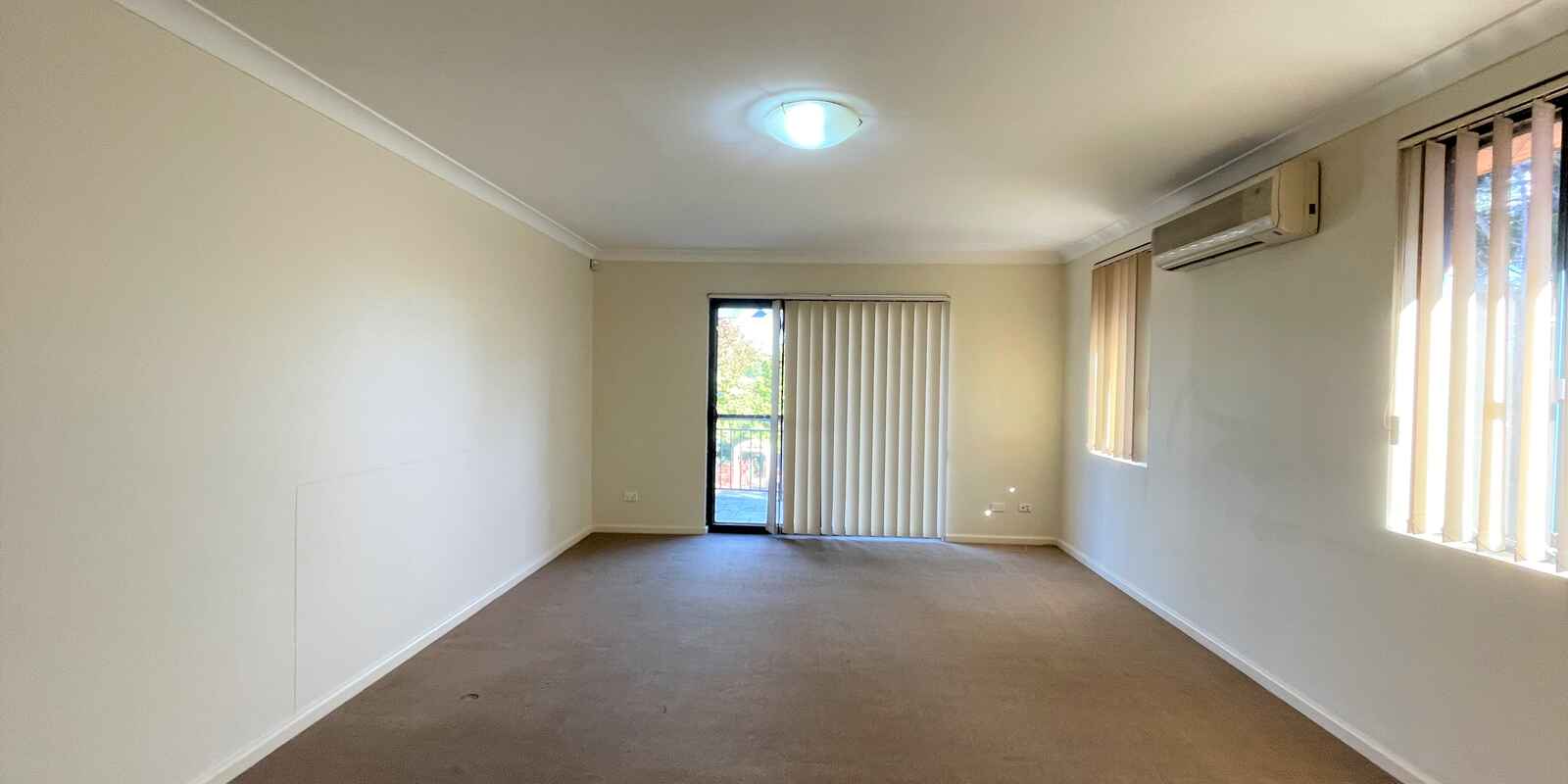 3/98 O'Connell Street North Parramatta