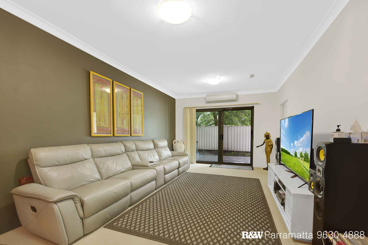 2/12-14 Benedict Court Holroyd