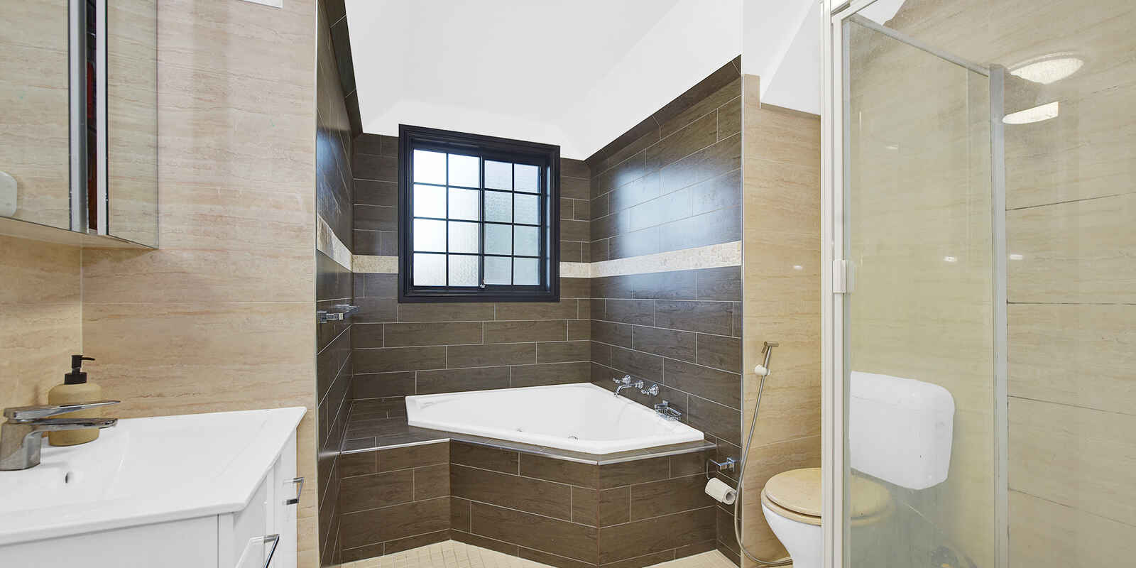 7/11-11a Ellis Street Merrylands