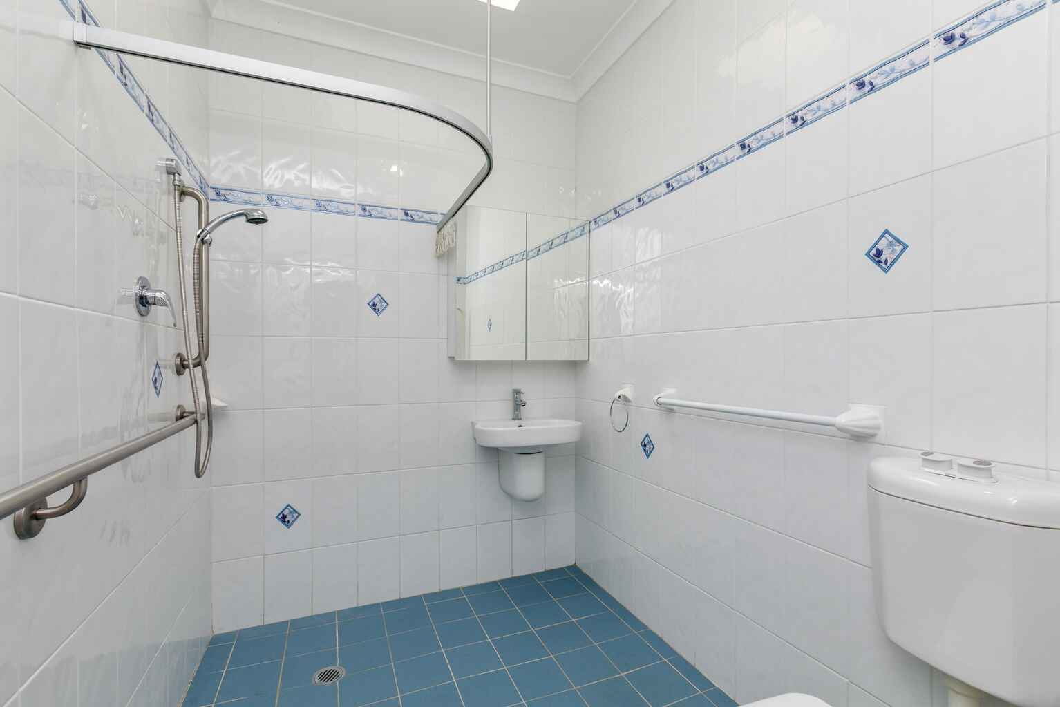 22 Sutherland Street Canley Heights 22 Sutherland Street Canley Heights