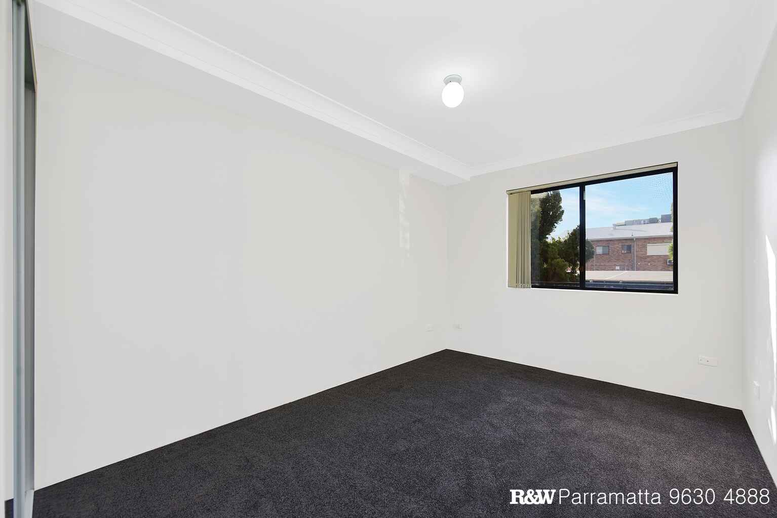 3/96-98 Castlereagh Street Liverpool