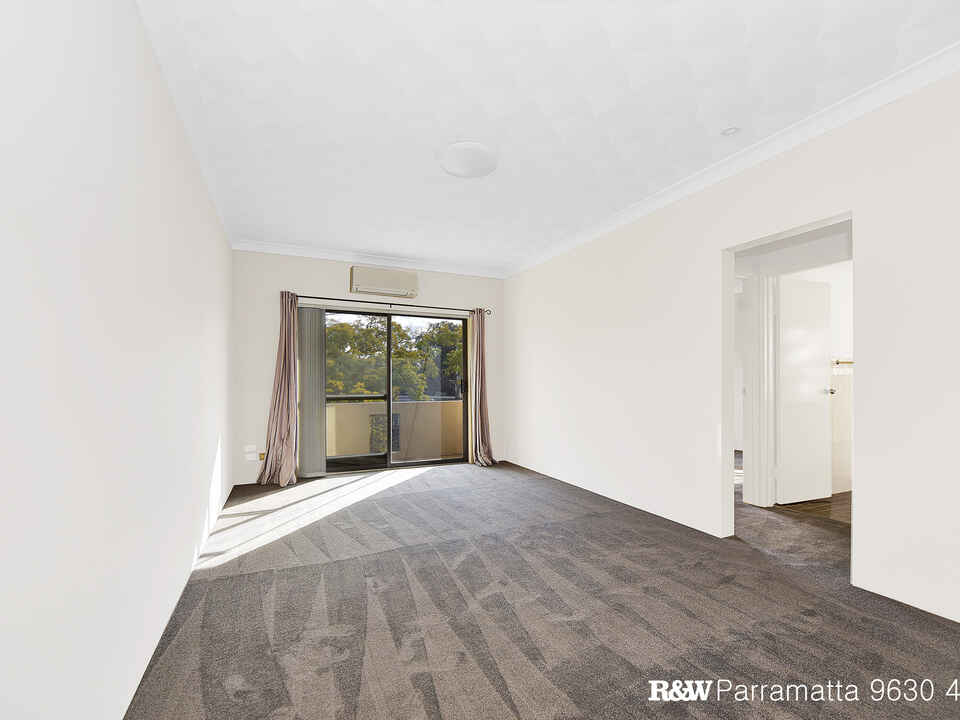 1/10-12 Fleet Street North Parramatta