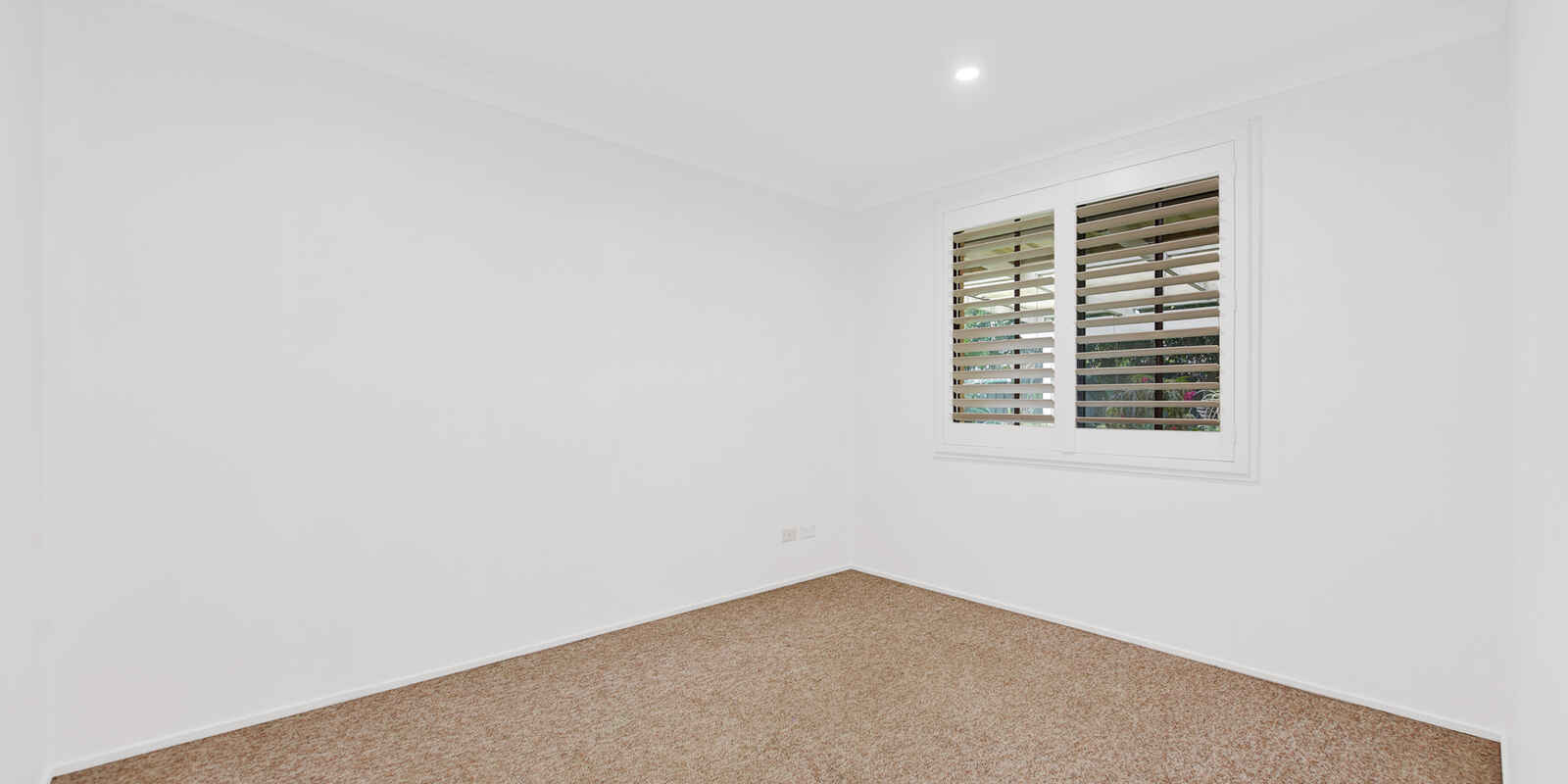 24 Nathaniel Parade Kings Langley