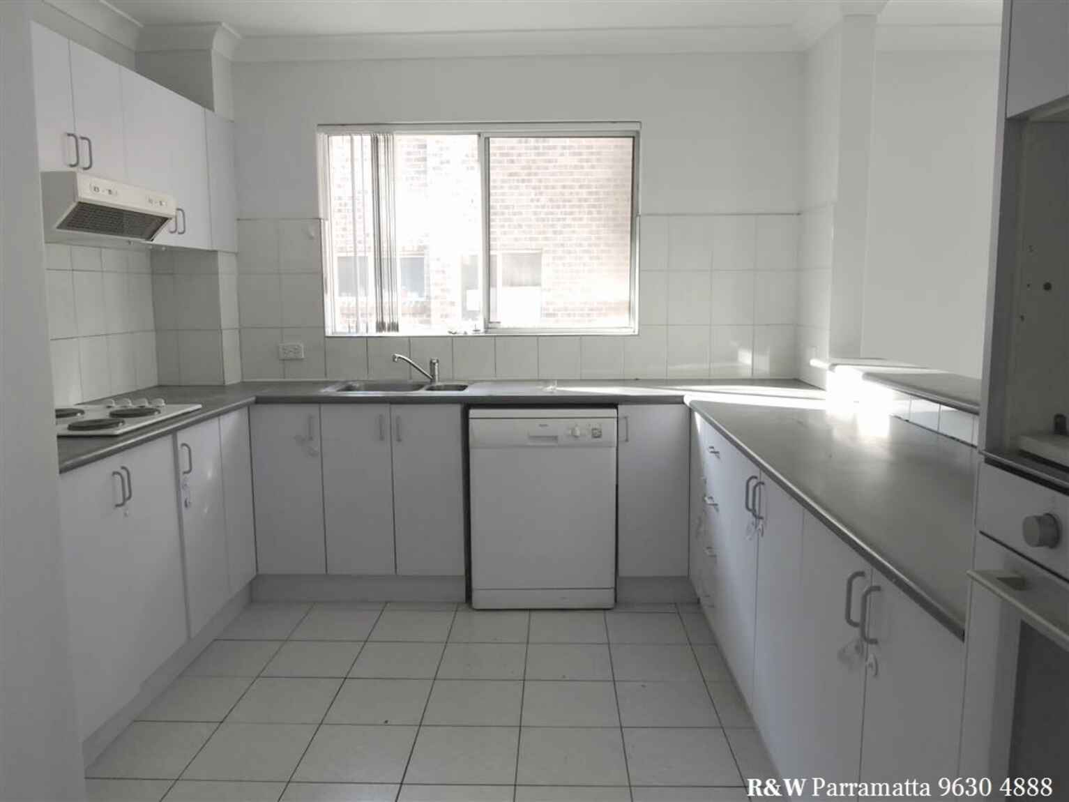 2/29 Macarthur Street Parramatta