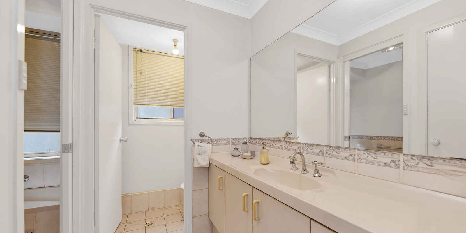 12 Mowbray Close Castle Hill 12 Mowbray Close Castle Hill