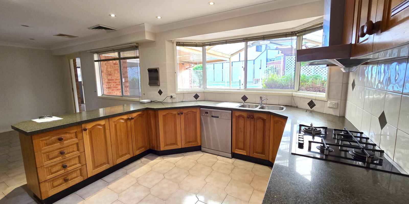15 Strathalbyn Drive Oatlands