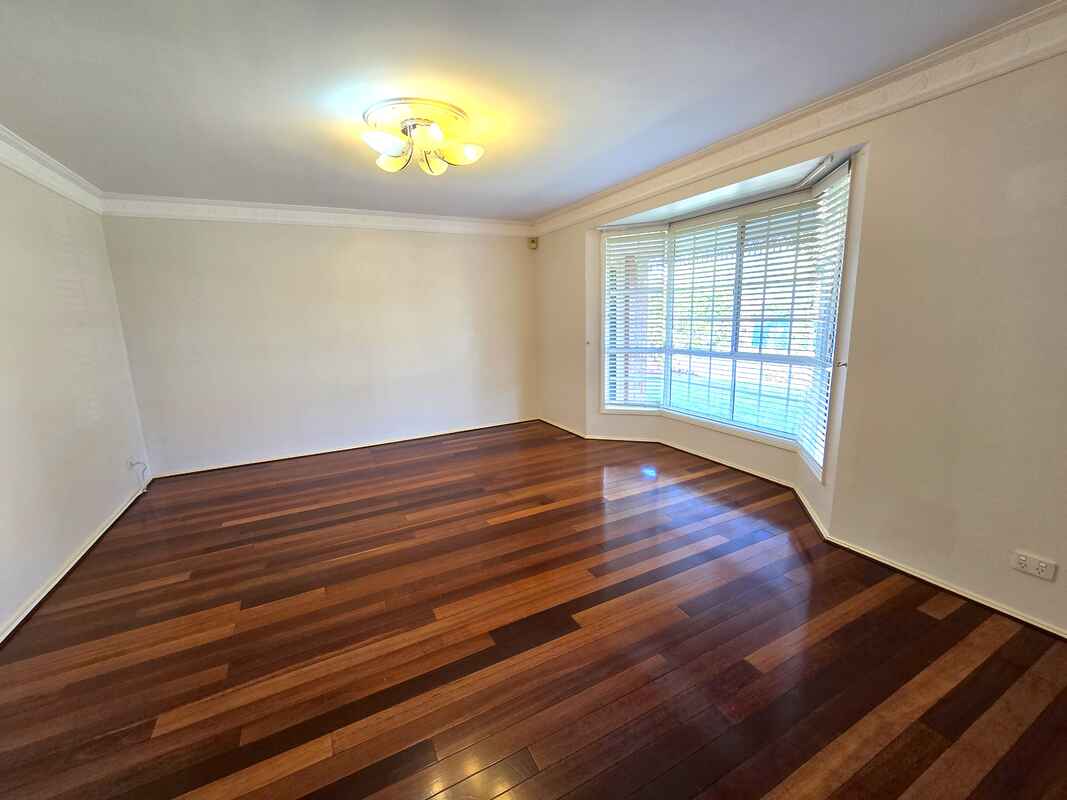 15 Strathalbyn Drive Oatlands 15 Strathalbyn Drive Oatlands