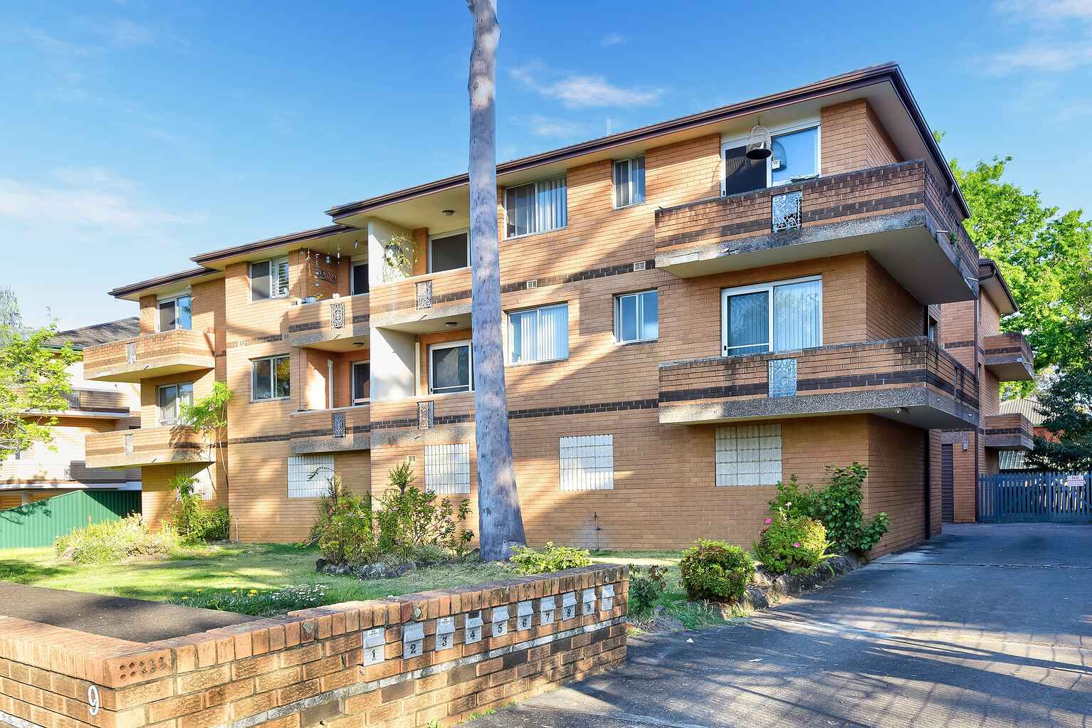 1/9 William Street North Parramatta