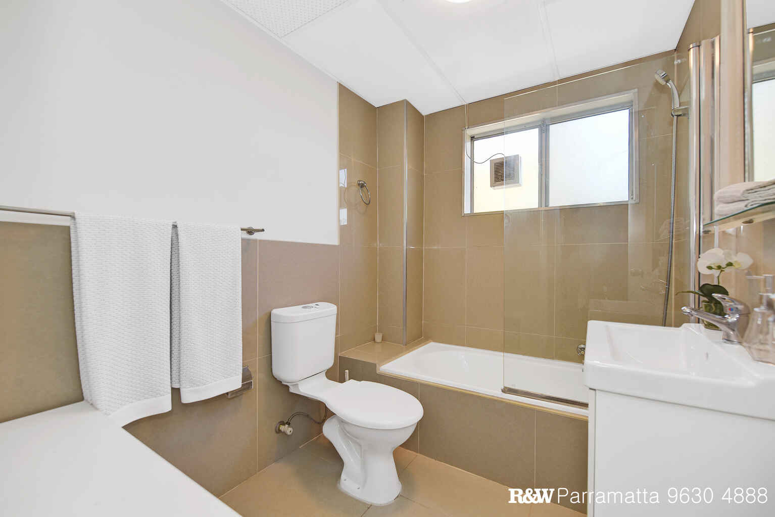 16/9-13 Castle Street North Parramatta 16/9-13 Castle Street North Parramatta