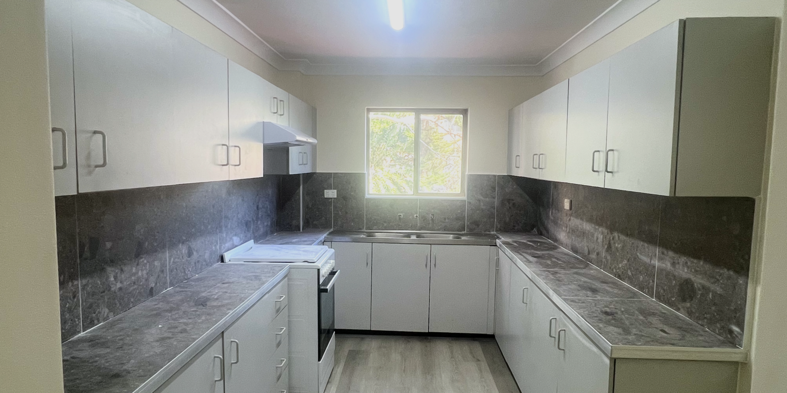 5/8-10 Queens Road Westmead