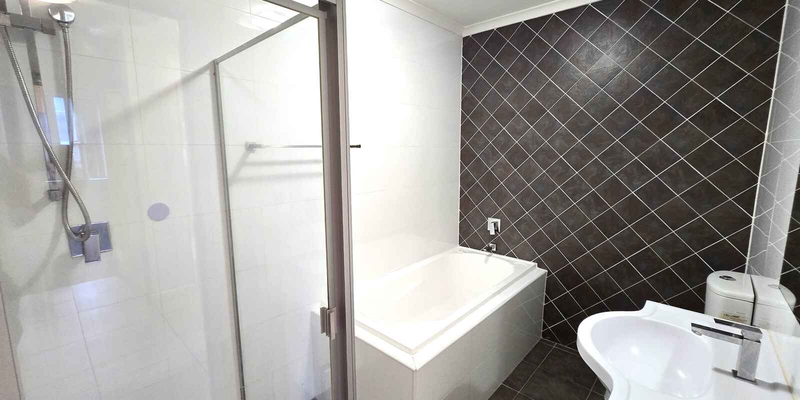 20/5-11 Howard Avenue Northmead