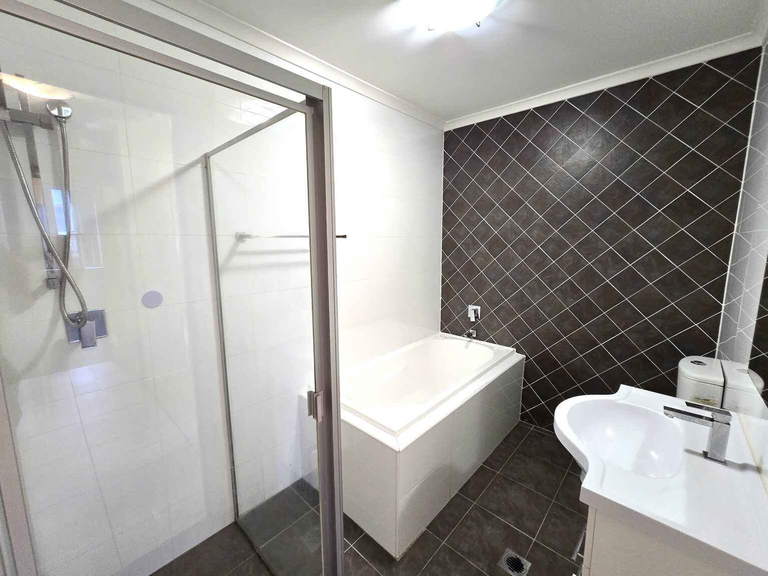 20/5-11 Howard Avenue Northmead