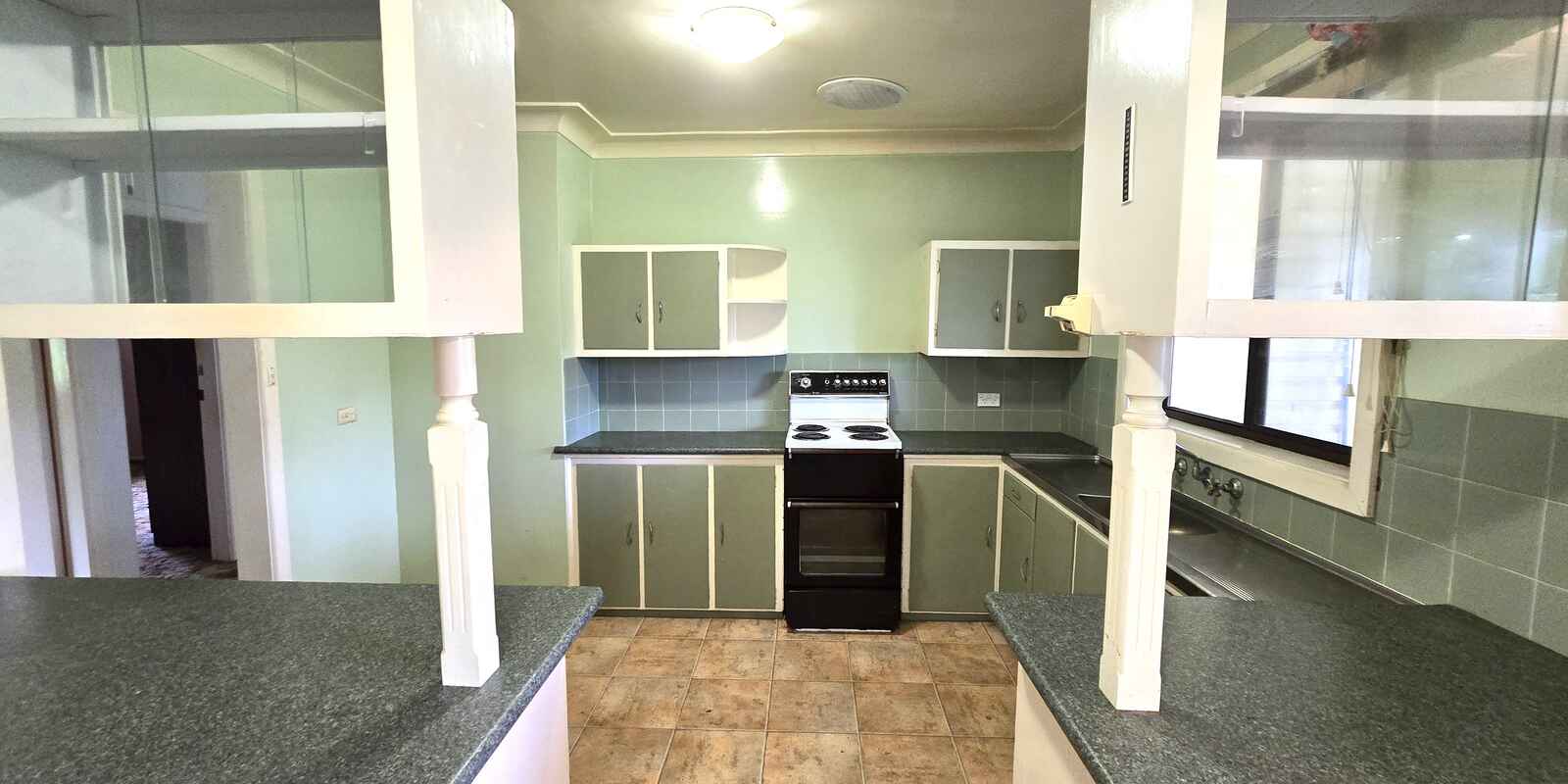 8 Todd Circle Old Toongabbie