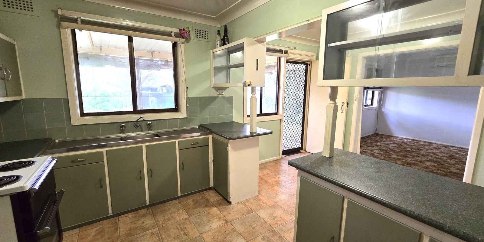8 Todd Circle Old Toongabbie