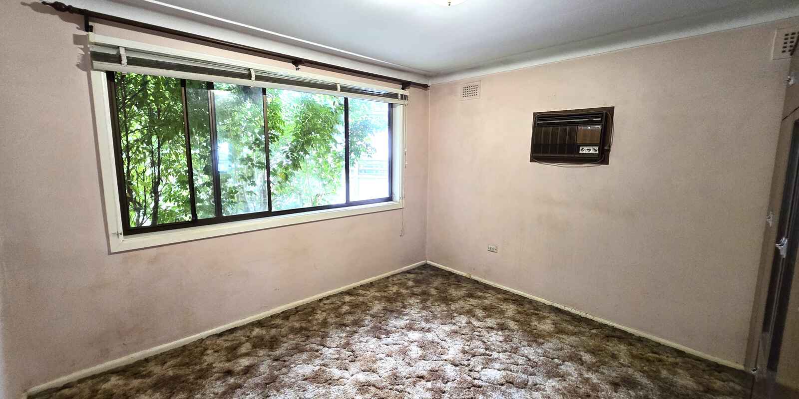 8 Todd Circle Old Toongabbie