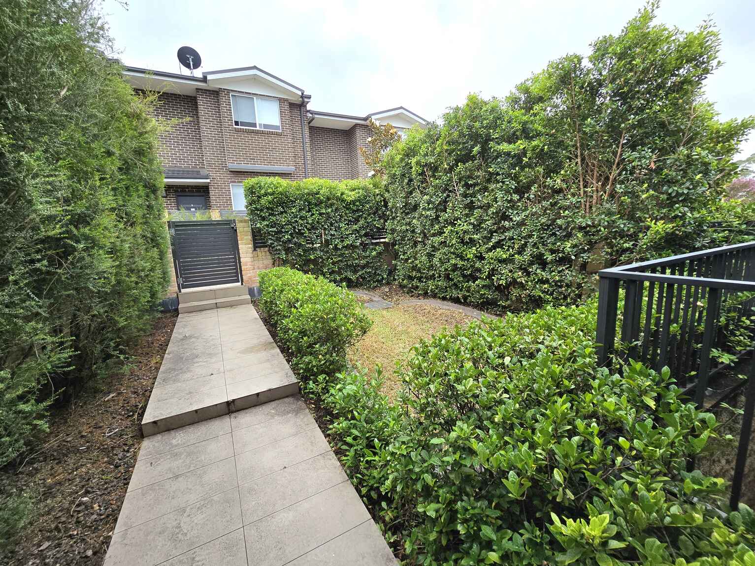 4/10 Mount Street Constitution Hill