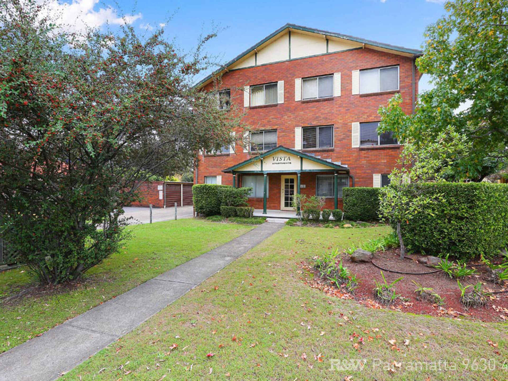 4/11-15 Villiers Street Parramatta