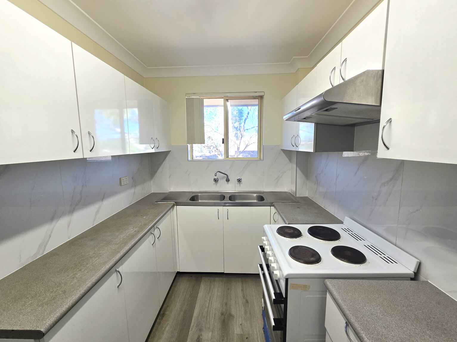 10/8-10 Queens Road Westmead 10/8-10 Queens Road Westmead