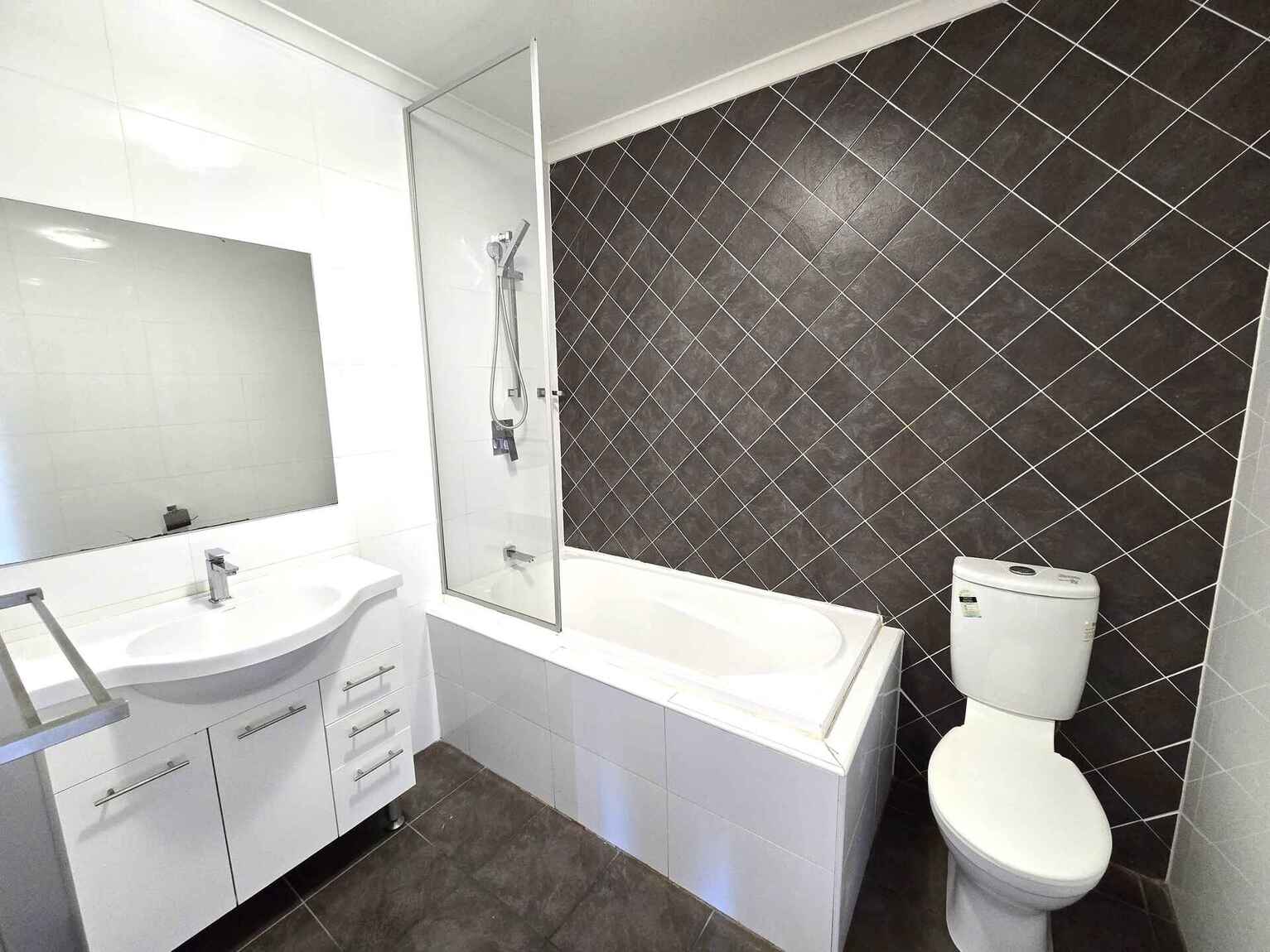 31/5-11 Howard Avenue Northmead 31/5-11 Howard Avenue Northmead