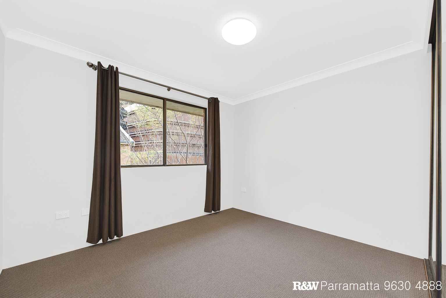 16/70-74 Phillip Street Parramatta