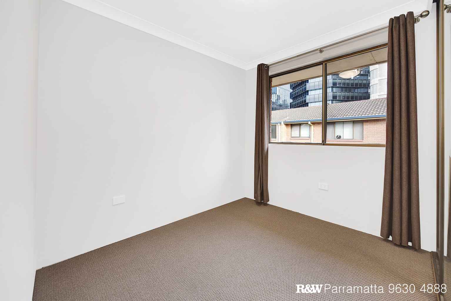 16/70-74 Phillip Street Parramatta