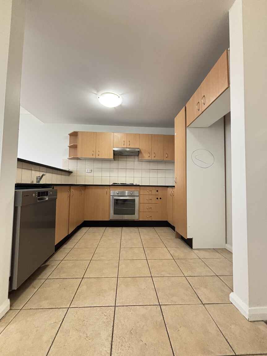11/1-5 Chiltern Road Guildford West