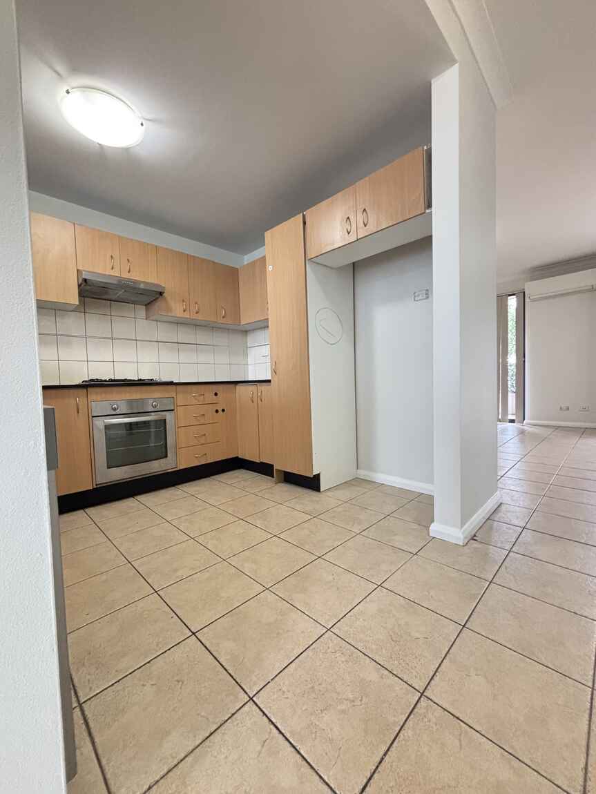 11/1-5 Chiltern Road Guildford West