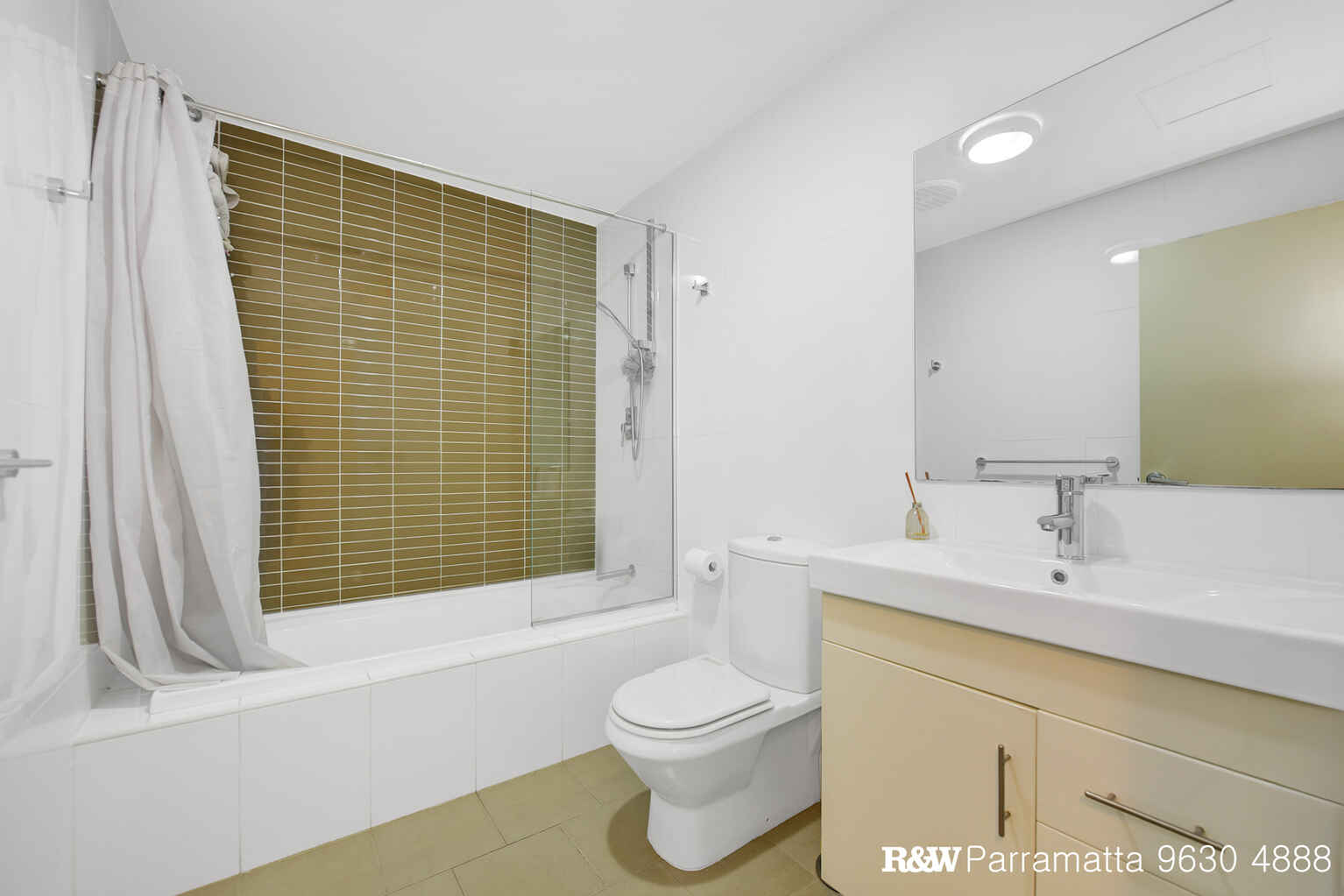 13/20 Victoria Road Parramatta