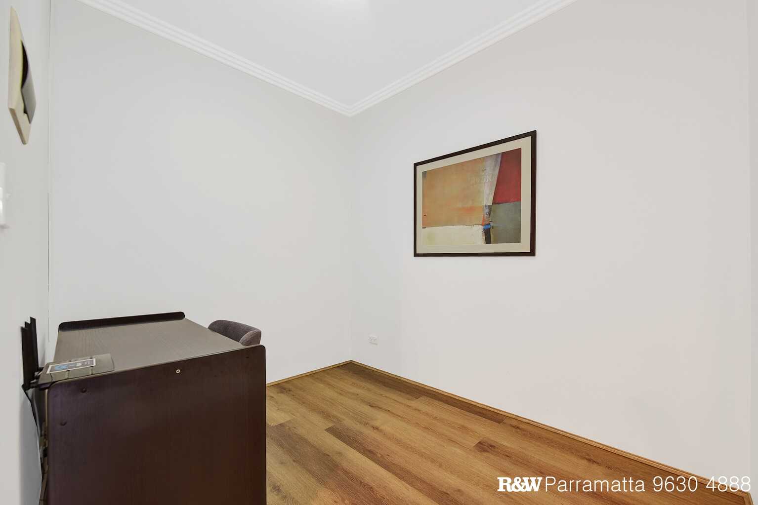 212/354-366 Church Street Parramatta