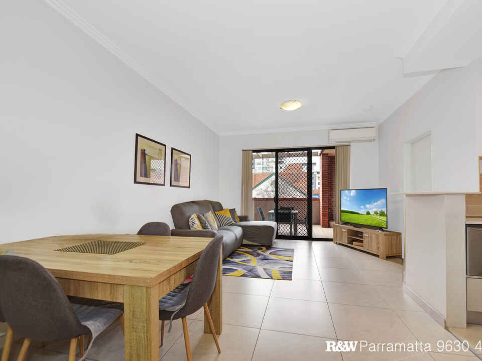 209/354 Church Street Parramatta