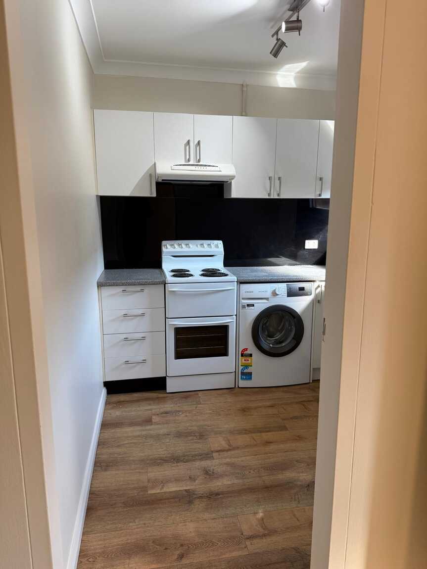19/11-13 Queens Ave Parramatta