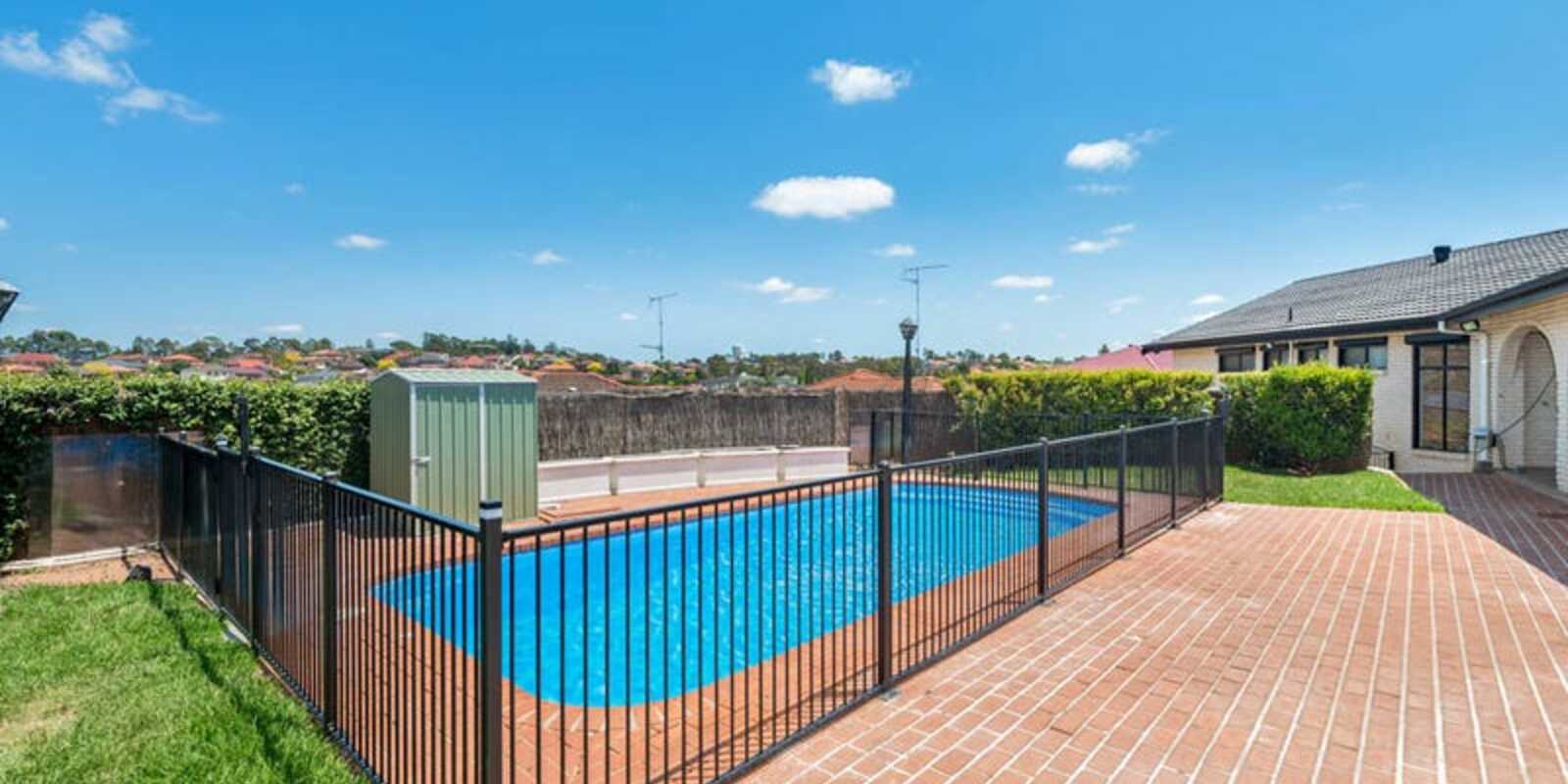 19-21 Huon Place Bella Vista