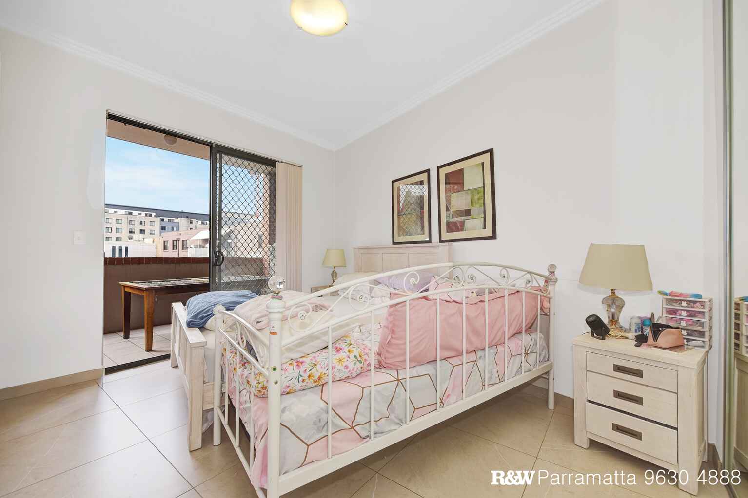 209/354 Church Street Parramatta