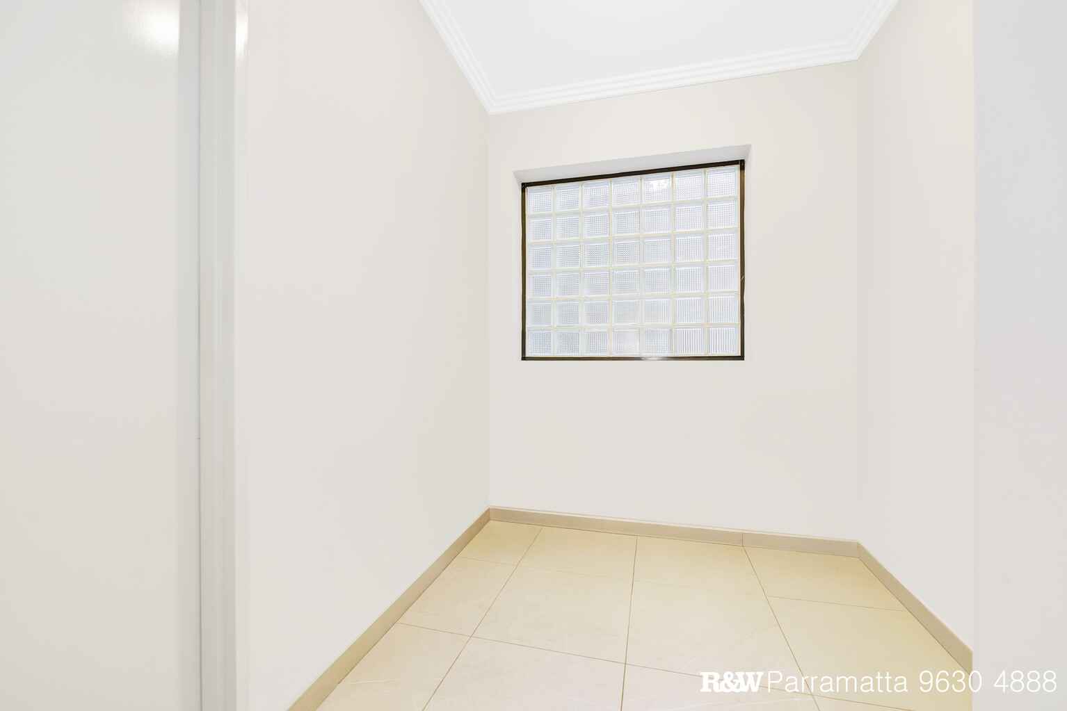 209/354 Church Street Parramatta