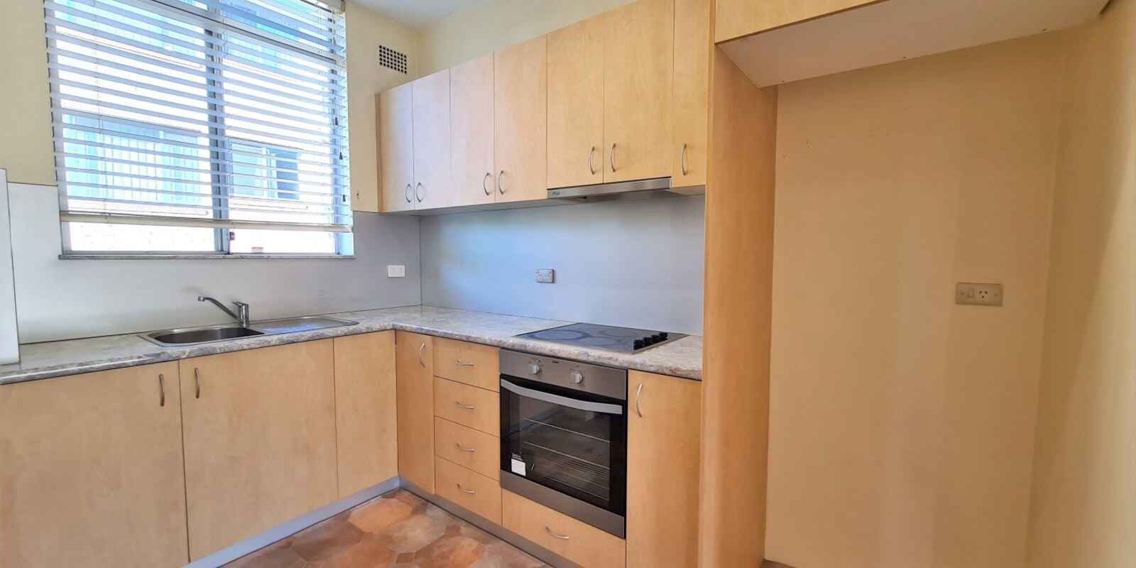 9/4 Park Avenue Westmead