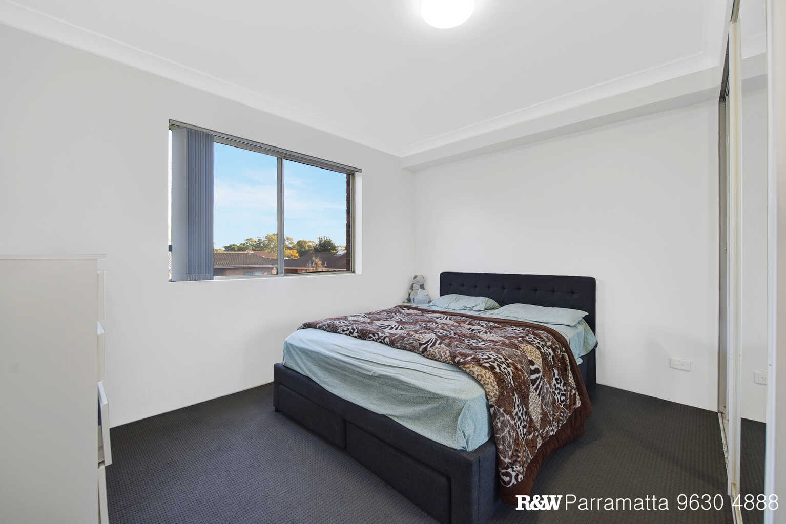 37/13-21 Great Western Highway Parramatta