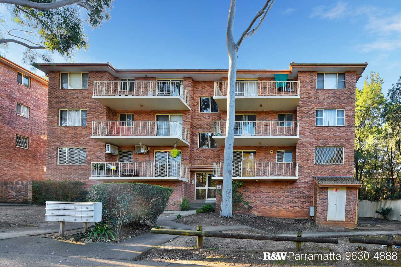 25/48-52 Hassall Street Westmead
