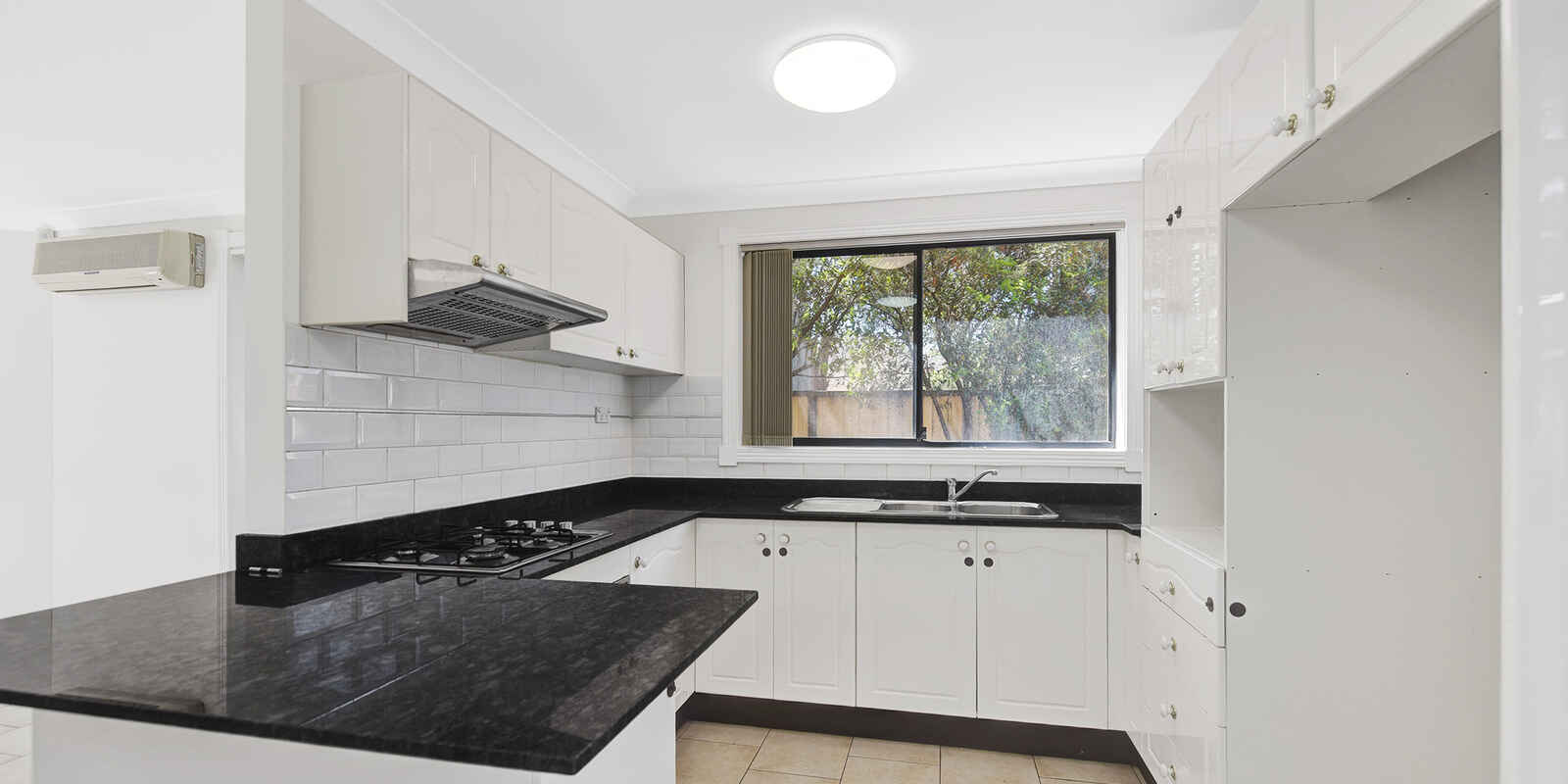 1/84-86 Girraween Road Girraween