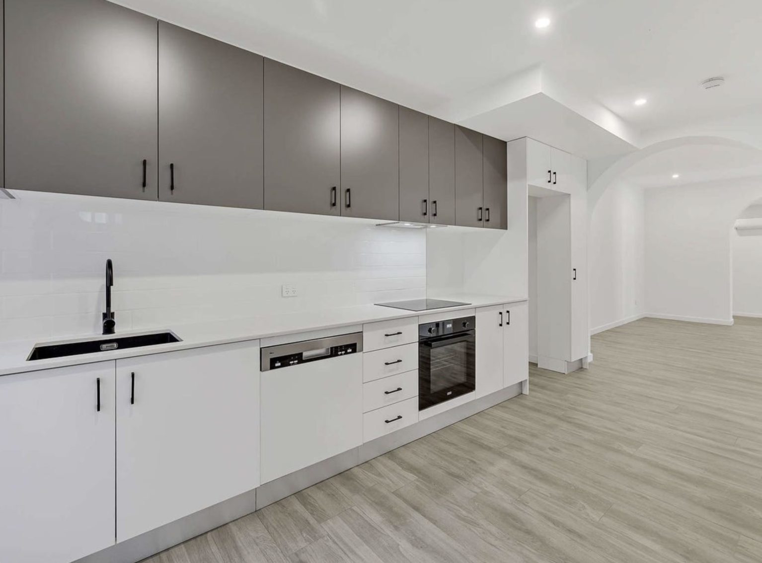 32 Colbourne Avenue Glebe